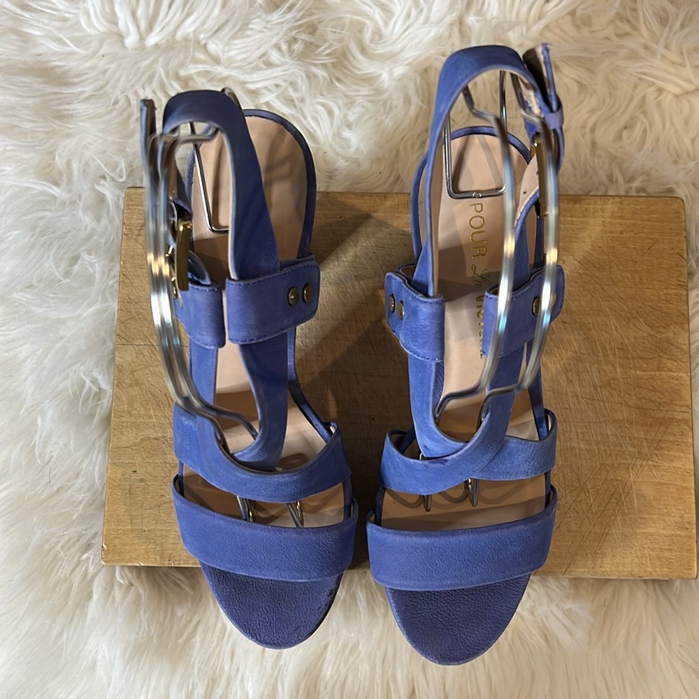 Pour La Victoire Platform Strappy Suede Leather Sandals - Picture 2 of 10